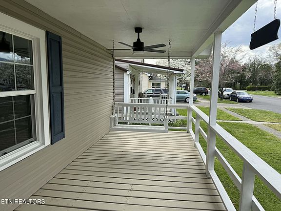 3rd image of 707 Gloucester Ave