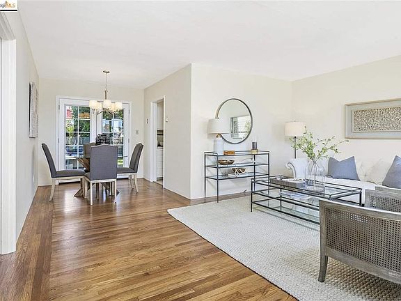 5th image of 920 31st St