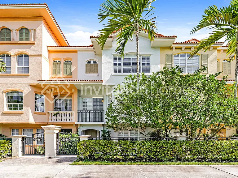 2564 Gardens Pkwy — Photo 1