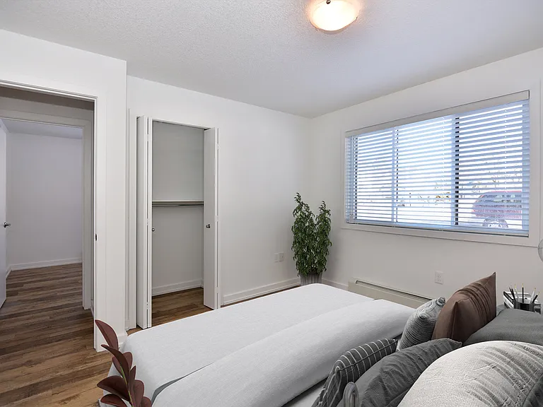 20 Clarissa St — Photo 9