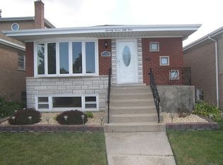 7754 Melvina Ave, Burbank, IL 60459