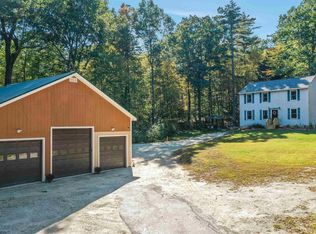72 S Bow Rd, Hooksett, NH 03106