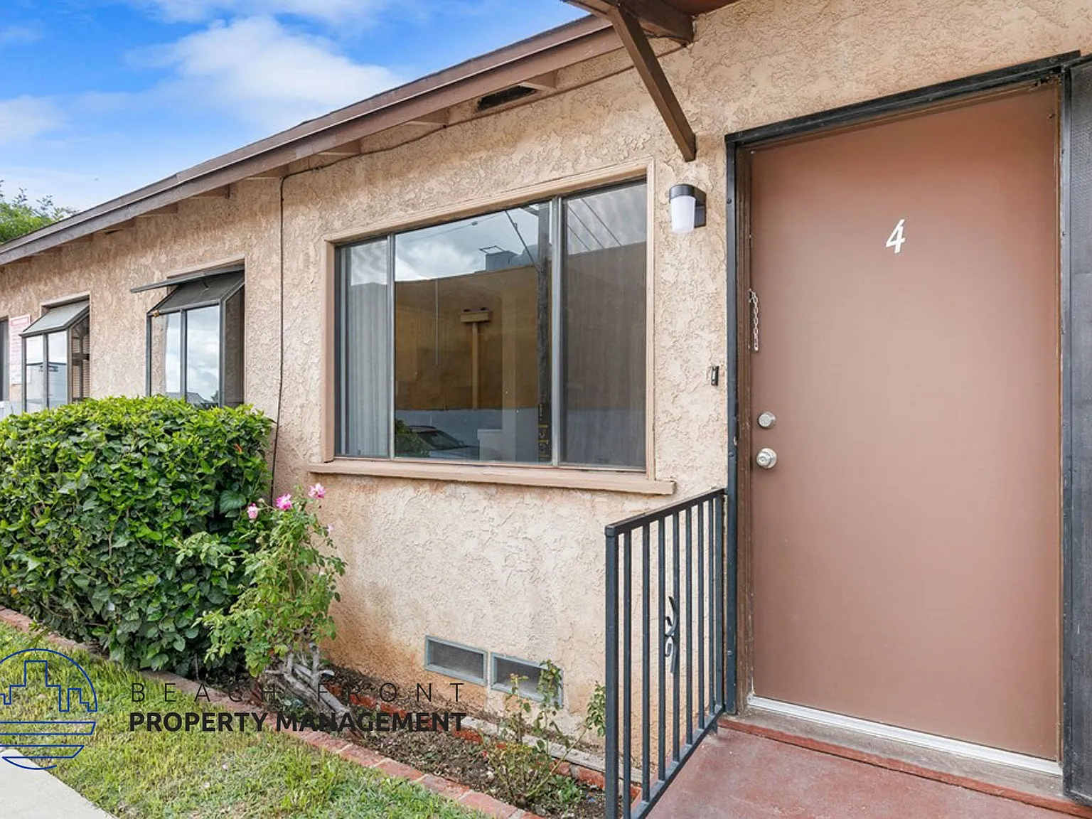 724 Temple Ave. — Photo 3