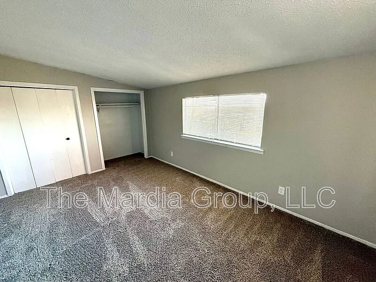 8740 Santa Rosa Dr — Photo 9