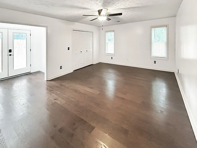 3340 Preakness Ct — Photo 14