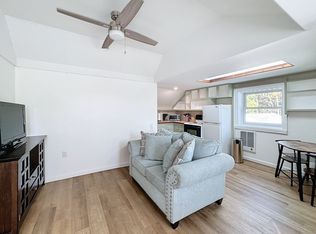 27 Liberty St #C, Pawcatuck, CT 06379