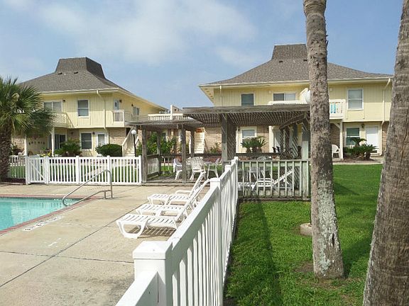 3rd image of 4901 St Hwy 361 APT 129