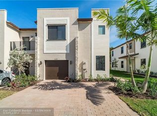 20701 NE 2nd Ave, Miami, FL 33179
