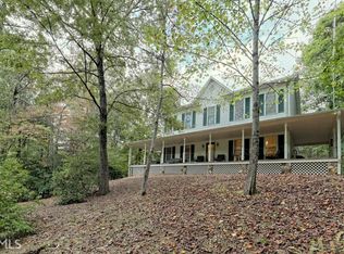 144 McVicker Dr, Clayton, GA 30525