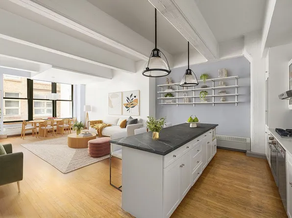 30 Main St APT 3F, Brooklyn, NY 11201