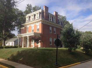 535 N Benton Ave APT 3, Saint Charles, MO 63301