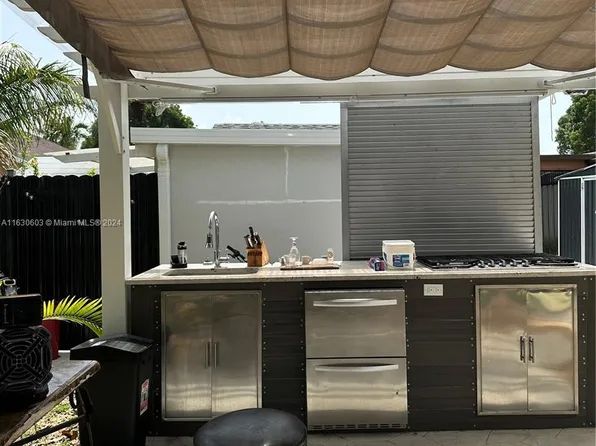 14381 SW 297th St, Homestead, FL 33033