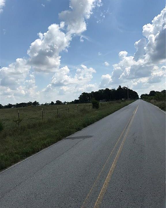 2nd image of Davidson Rd