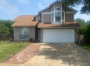 8022 Dove Trail Dr, San Antonio, TX 78244