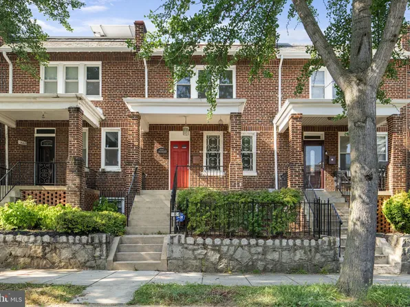 1804 Burke St SE, Washington, DC 20003