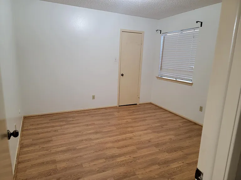 5717 Harvest Hill Rd #2033 — Photo 12