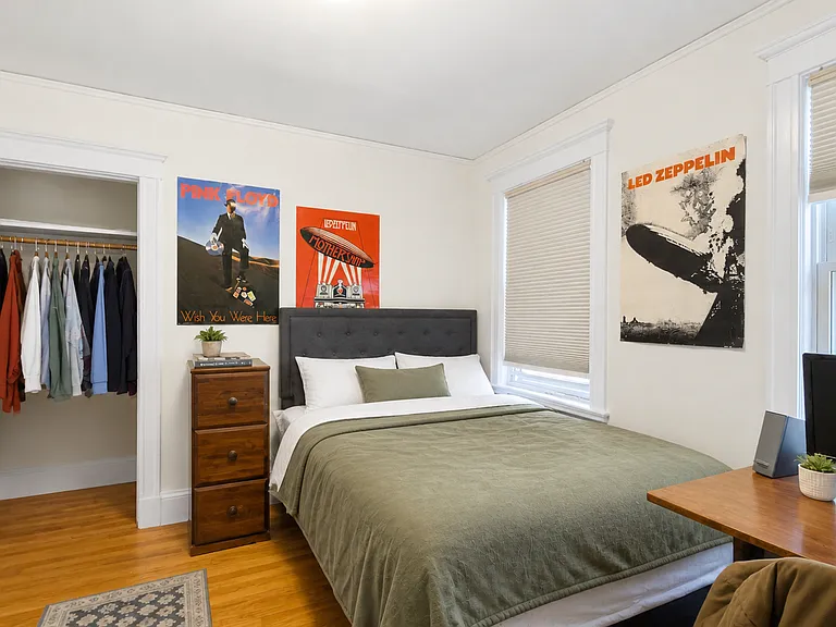 8 Mapleton St #2A — Photo 13