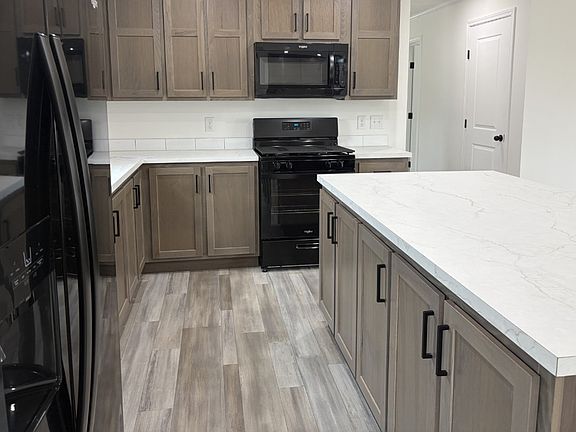 5th image of 24210 Norway Rd #210