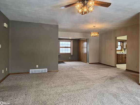 5th image of 214 C Ave E