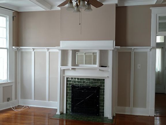 2nd image of 4717 Baronne St