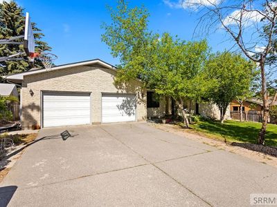 230 Apache Ave, Rexburg, ID, 83440