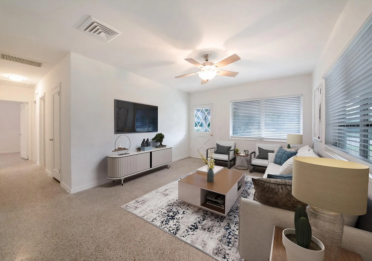 3 bed, 1.0 bath, 962 sqft, $2,550 — Photo 2