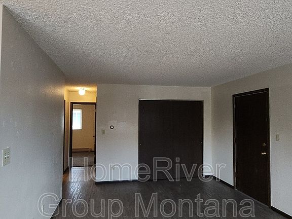 4th image of 913 Pattee Creek Dr APT B