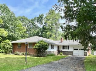 38 Maverick Rd, Hurley, NY 12498