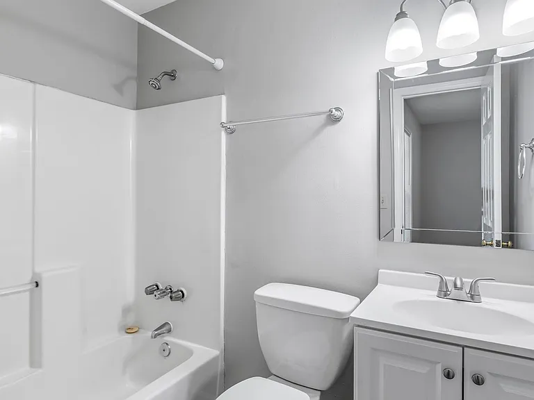 1811 Cody Ave — Photo 19