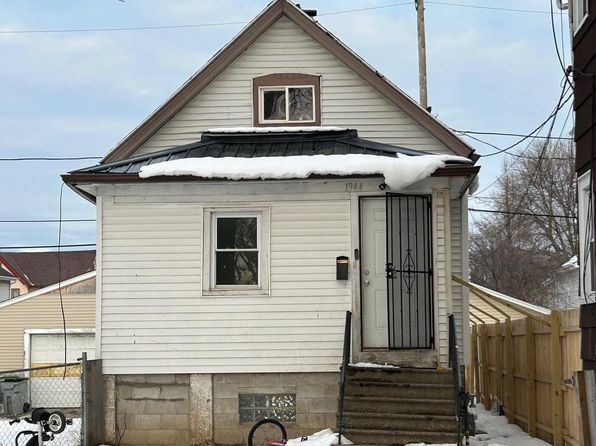 1944 North 26th STREET, Milwaukee, WI 53205