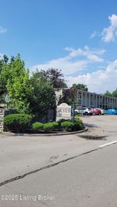 1935 Gardiner Ln APT E71, Louisville, KY, 40205