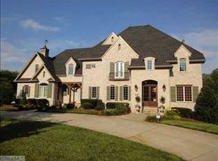3935 White Hawk Ln, Winston Salem, NC 27106