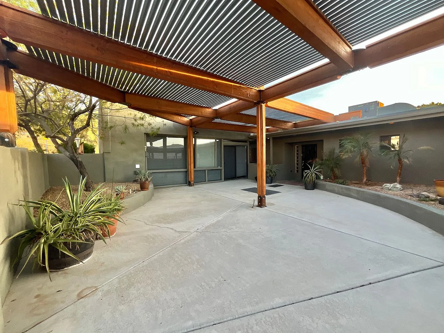 Coming Soon! 2 Bed 2 Bath + 1 Bed, Guest House In Ocotillo Hills — Photo 4