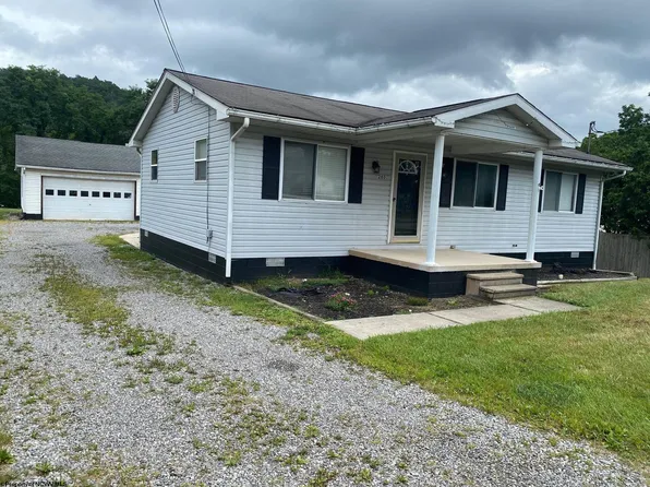 260 Adolph Rd, Mill Creek, WV 26280