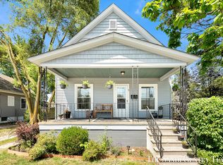 9 S Ferry St, Grand Haven, MI 49417