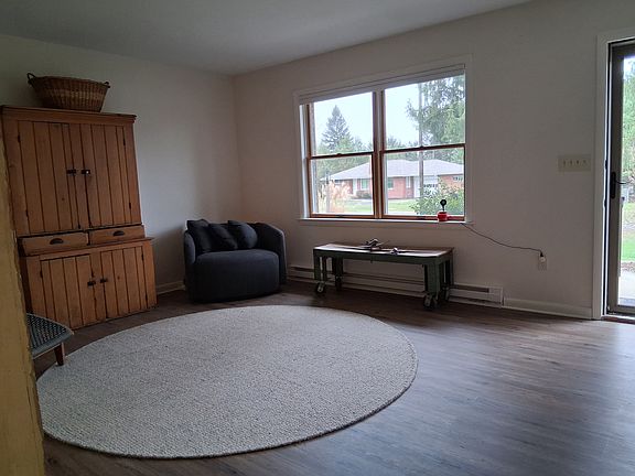 5th image of 62 Verna Rd