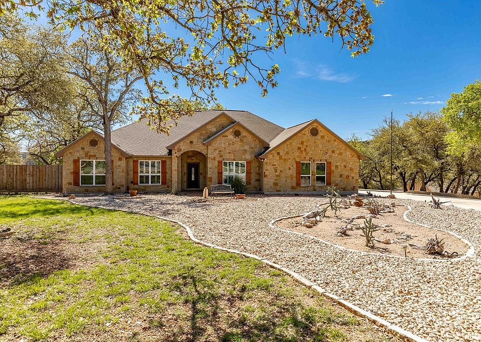1st image of 122 Glen Lakes Ct