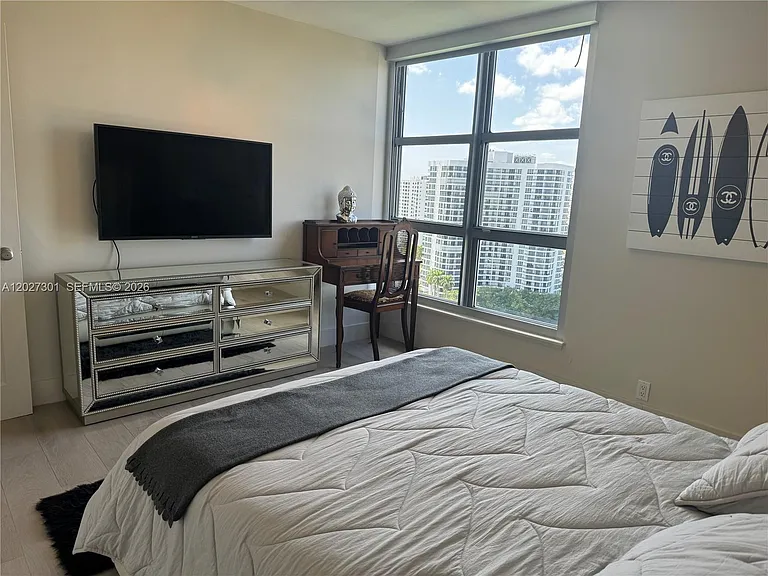 3500 Mystic Pointe Dr #2003 — Photo 43