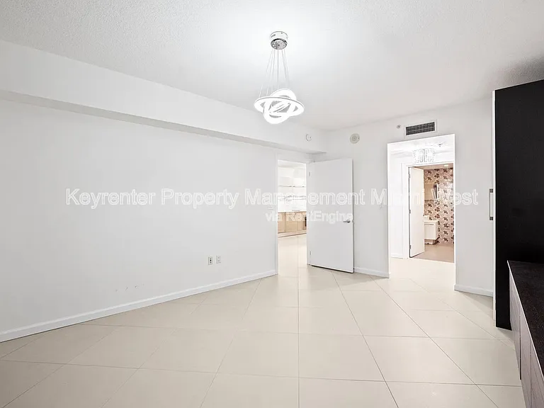 1750 N Bayshore Dr #3312 — Photo 23