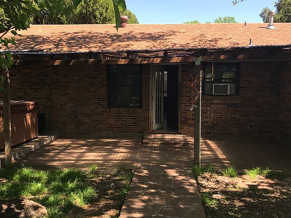 2nd image of 1702 Proctor Dr