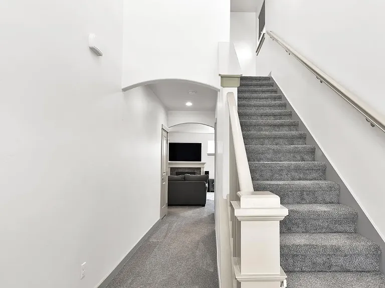 7599 W Corona Dr — Photo 3