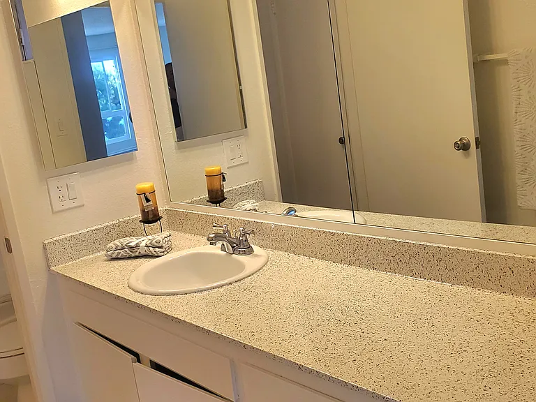 6708 Los Verdes Dr #4 — Photo 6