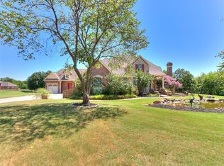 200 S Olde Bridge Rd, Moore, OK 73160