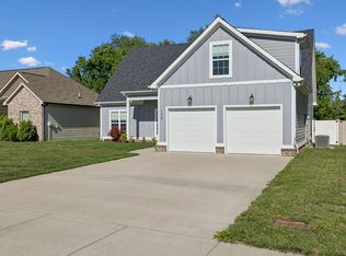 173 Jesse Dr, Pleasant View, TN 37146
