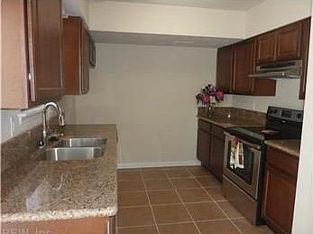 4th image of 1871 Ferrell Dr