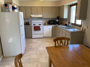 1010 E Owens Ave #4, Bismarck, ND 58501
