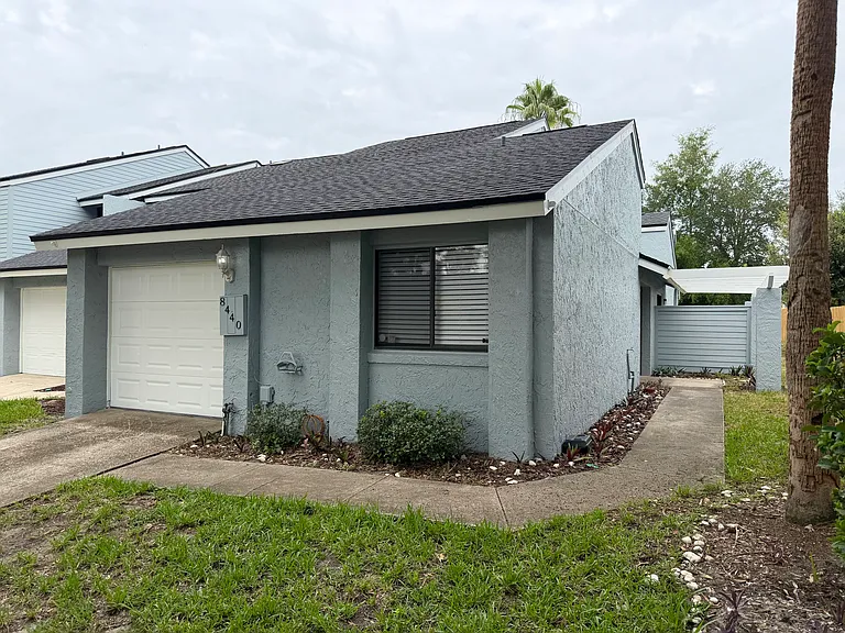 8440 Tangelo Tree Dr — Photo 2