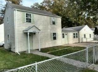 5400 Quintana St, Riverdale, MD 20737