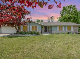 7390 Glen Eagle Dr, Bay City, MI 48706