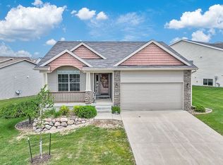8965 Greenway Dr, West Des Moines, IA 50266